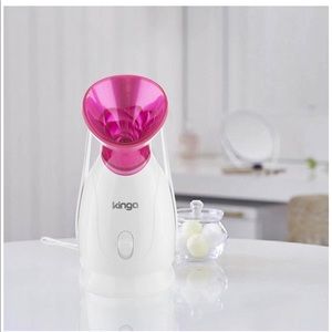 Facial steamer